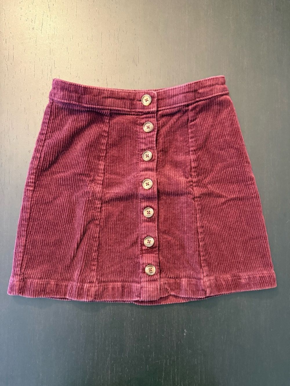 Forever 21 Maroon Button-Front Corduroy Mini Skirt Women’s Size S